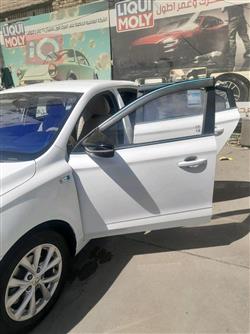 MG 5